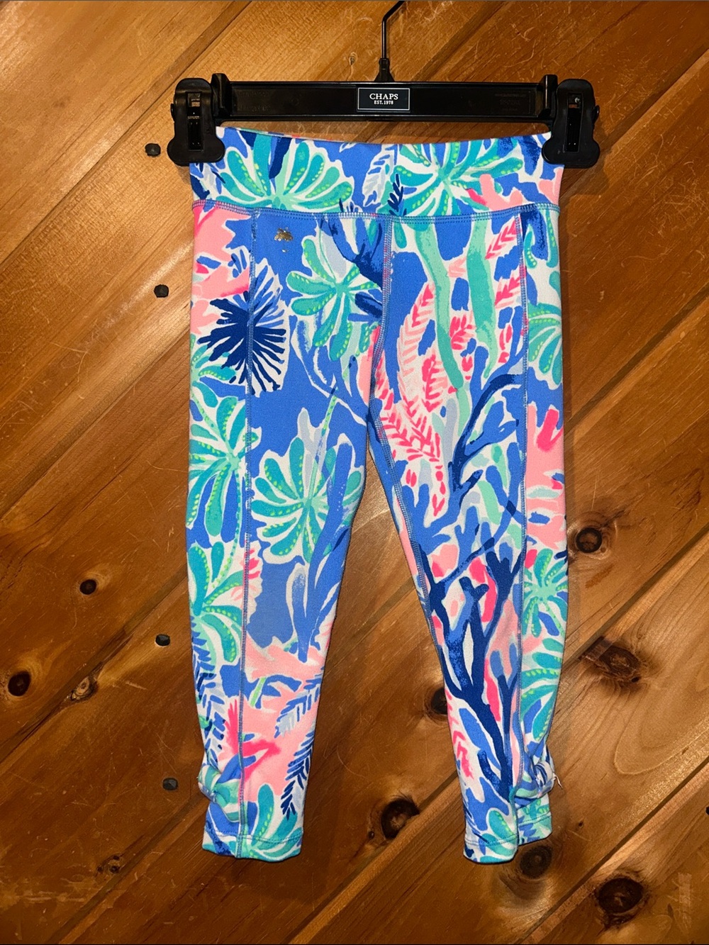 Lilly Pulitzer girls melody Luxletic leggings in jet stream pink & blue